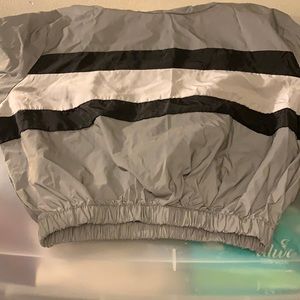 Crop top windbreaker